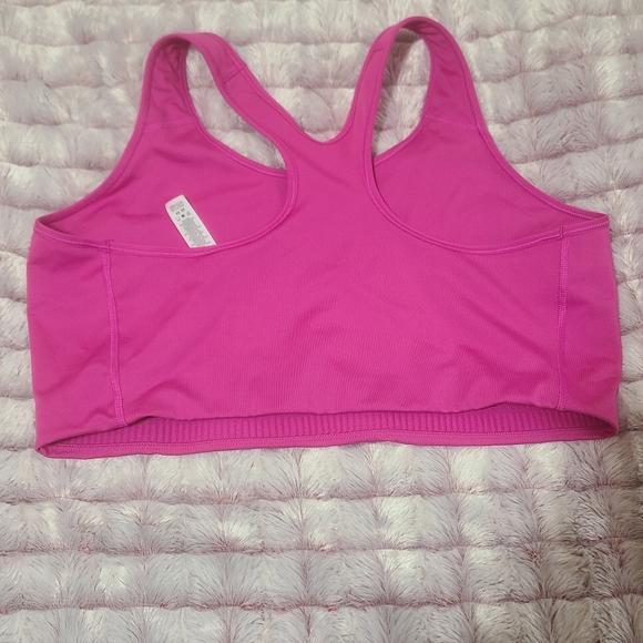 Nike swoosh plus size bra 3X pink - Picture 4 of 5